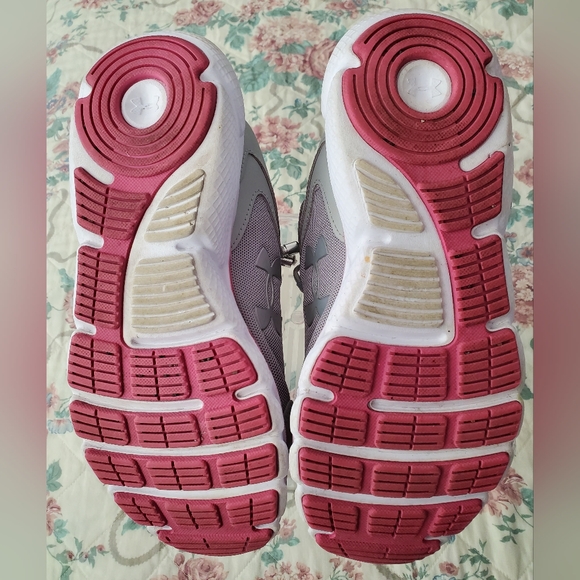 Under Armour Charged Assert womens leather sneakers size 8 1/2 FREE SHIPPING - Picture 11 of 11